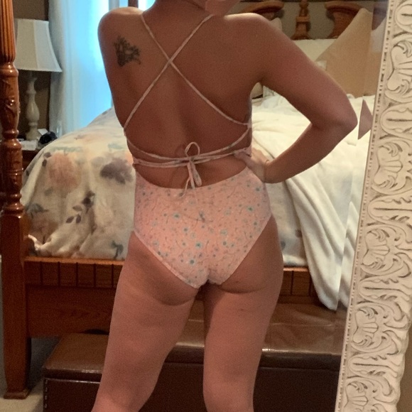 Dainty Peach Floral one piece swimsuit - Picture 4 of 14